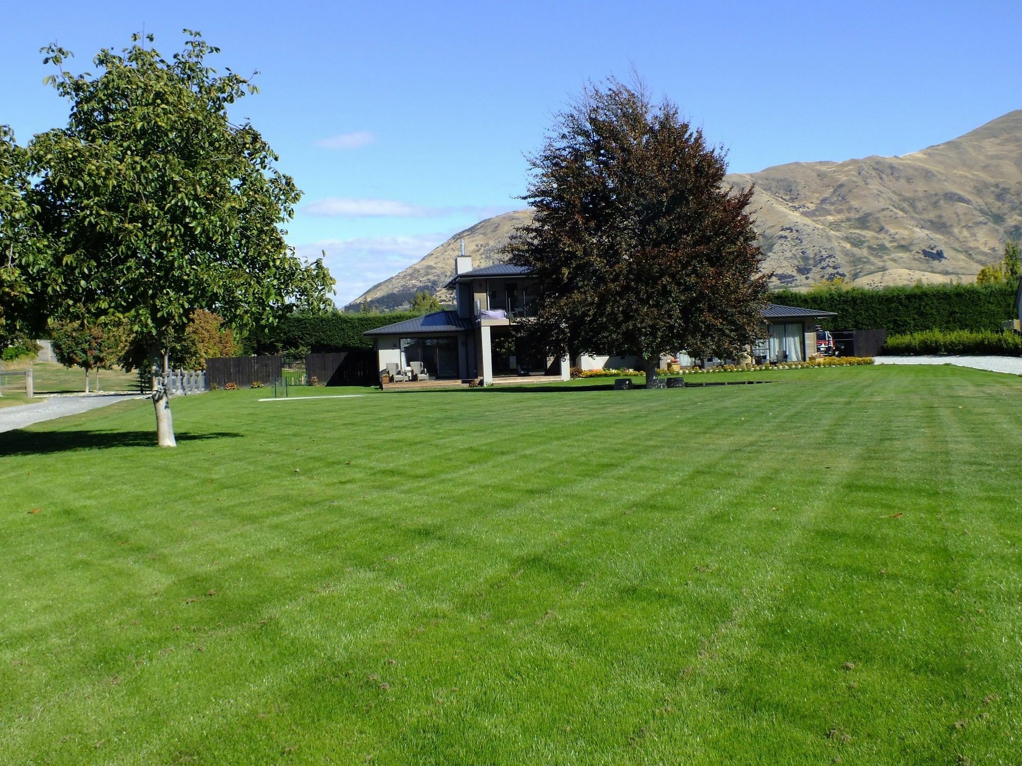 Copper Beech Wanaka - Luxury Accommodation Exterior photo